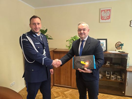Nowy sprzęt trafił do oleśnickiej Policji. Pomoże wyłapywać pijanych kierowców