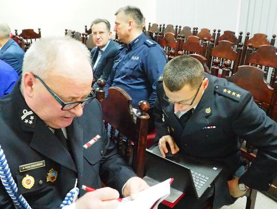 O bezpieczeństwie w gminie i powiecie