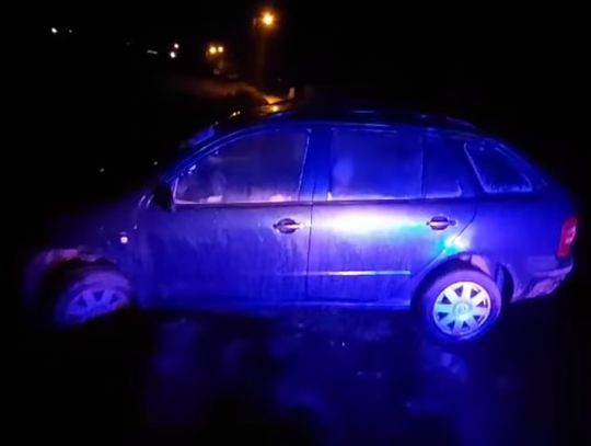 Obaj pijani. Nie chcą powiedzieć, który z nich kierował