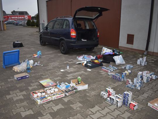 Okradli sklep w Sycowie. Wpadli po pościgu