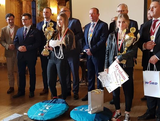 Oktawia Stempin z SP3 Oleśnica wicemistrzynią 