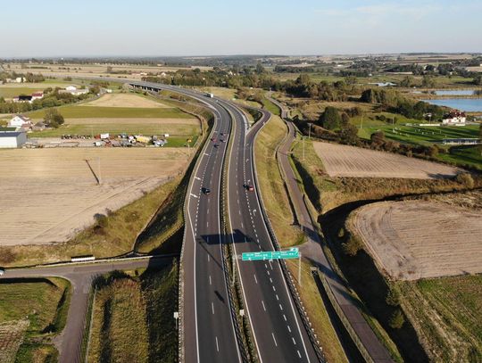 Oleśniccy kierowcy przed dalszą podróżą: obwodnice, rodzaje dróg i zasady jazdy za granicą