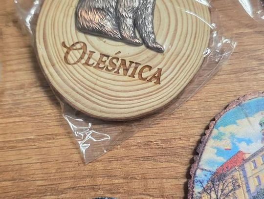 „Oleśnickie” magnesy z bacówką, niedźwiedziem i żubrem