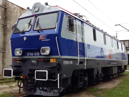 Olkol i PKP Intercity podpisały umowę na naprawę P4 lokomotyw elektrycznych EP09 