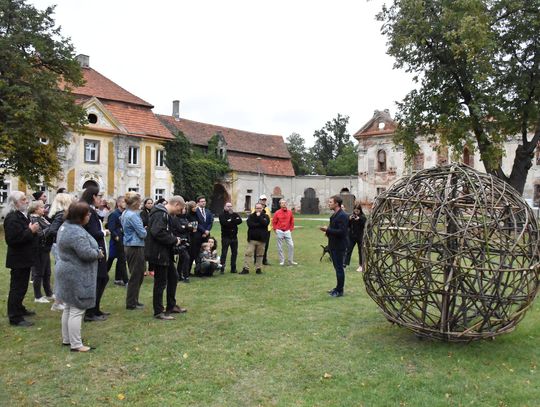 Palimpsesty przestrzeni w pałacu Goszcz