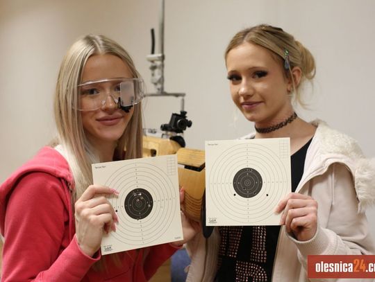 Panie strzelały w Twardogórze. Tak wyglądał prawdziwy Wystrzałowy Dzień Kobiet