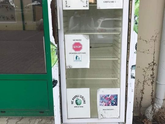 PCK likwiduje społeczną lodówkę.  Powód? Cena prądu i dewastacje