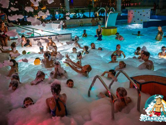 Piana Party na basenie w Oleśnicy