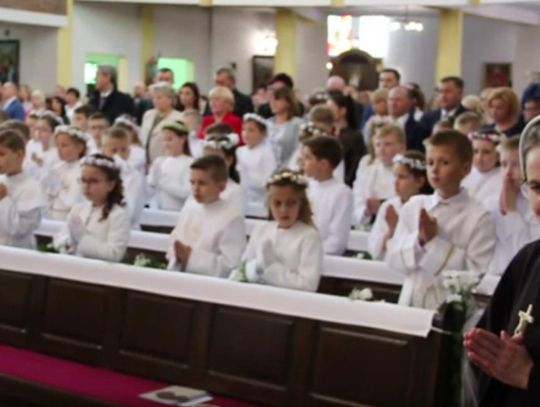 Pierwsza Komunia w Oleśnicy /WIDEO/