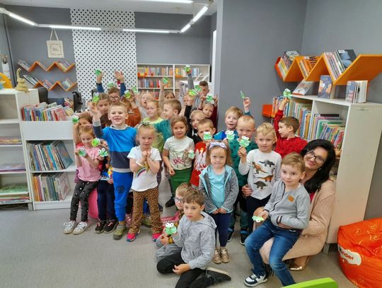 Pierwsza wizyta przedszkolaków w bibliotece