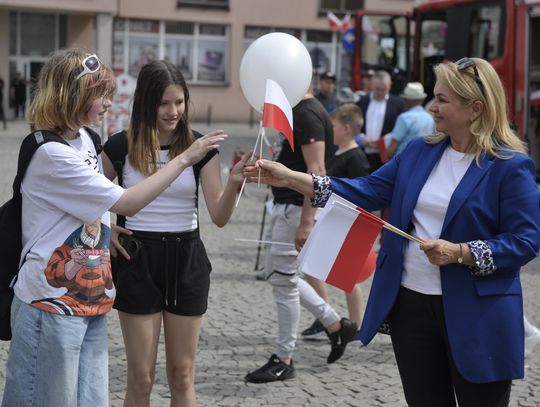 Piknik rodzinny Biało-Czerwona w Oleśnicy /WIDEO, ZDJĘCIA/