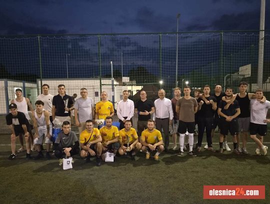 Piłkarskie emocje w Sycowie. Starosta wręczył puchary na turnieju Sycówka Cup