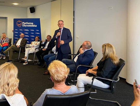 Platforma Obywatelska w Oleśnicy za Szełemejem a nie za Jarosem!