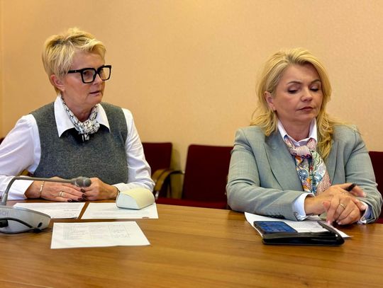 Po fali ataków nożowników w Polsce oleśnickie szkoły zamykają drzwi na głucho