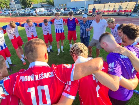 Pogoń Oleśnica efektownie zaczęła batalię o awans (LIVE)