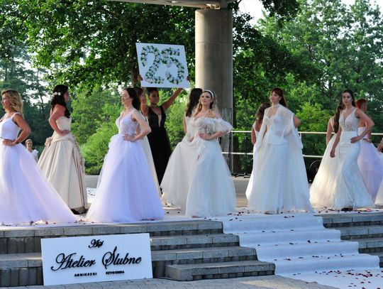 Pokaz sukni ślubnych z atelier Agnieszki Szygendy