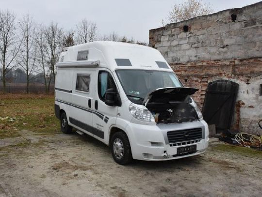 Policjanci odzyskałi samochód o wartości 230 tysięcy