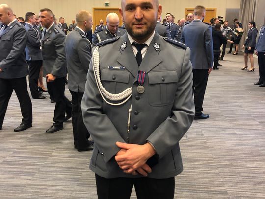 Policjant z Oleśnicy odznaczony 