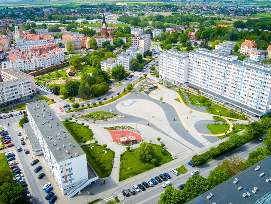 Pomnik w Oleśnicy jest potrzebny! A po kiego grzyba?!