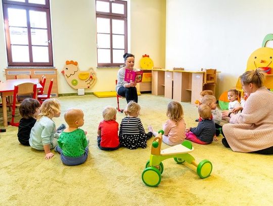 Ponad 700 nowych miejsc w żłobkach i klubach malucha