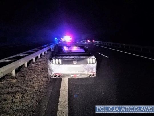 Porzucił auto na S8 pod Oleśnicą...