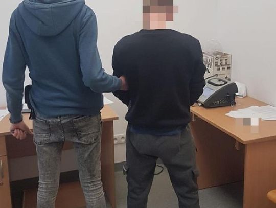 Pościg za pijanym kierowcą, który uszkodził radiowóz