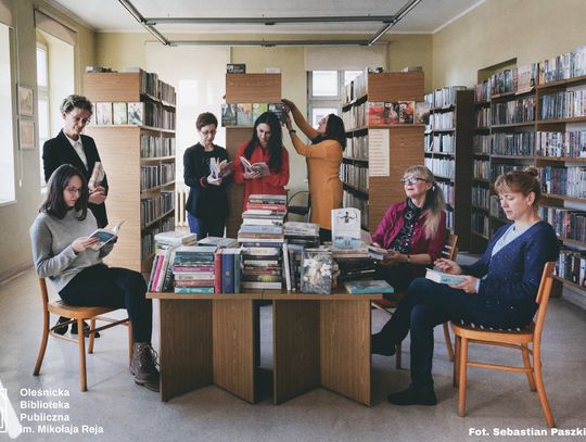 Poznajcie bibliotekarki z Oleśnicy. To one czytają i polecają 