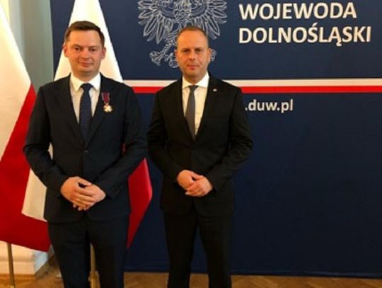 Prezydent odznaczył wójta Dobroszyc