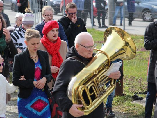 Procesja na zakończenie Świętych Misji Parafialnych w Oleśnicy [AKTUALIZACJA]