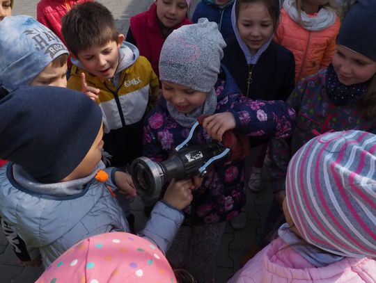 Przedszkole nr 3 w Oleśnicy z wizytą u strażaków