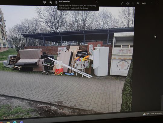 Przenosiny PSZOK, gabaryty i podwórko w Oleśnicy. Plus polemika radnego ze skarbniczką