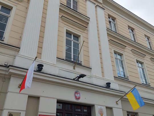 Przewodniczący Rady Miasta Oleśnicy: "Informacje są przerażające". JAK POMÓC UKRAIŃCOM?