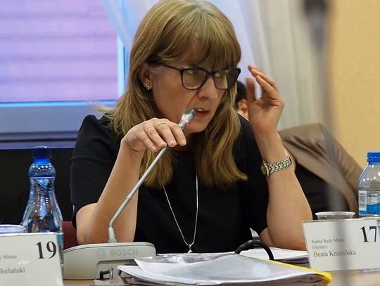 Radna walczy o jawność nagród dla nauczycieli