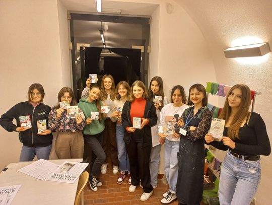 Radni Młodzieżowej Rady Miasta Oleśnicy poznawali historie samorządu Wrocławia