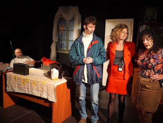 Raport Sumienia – premiera Grupy Teatralnej Gminnego Ośrodka Kultury Oleśnica Raport Sumienia – premiera Grupy Teatralnej Gminnego Ośrodka Kultury Oleśnica