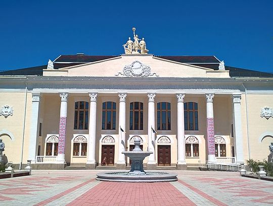 Rosjanie zdjęli ukraińskie flagi w partnerskim mieście gminy Oleśnica