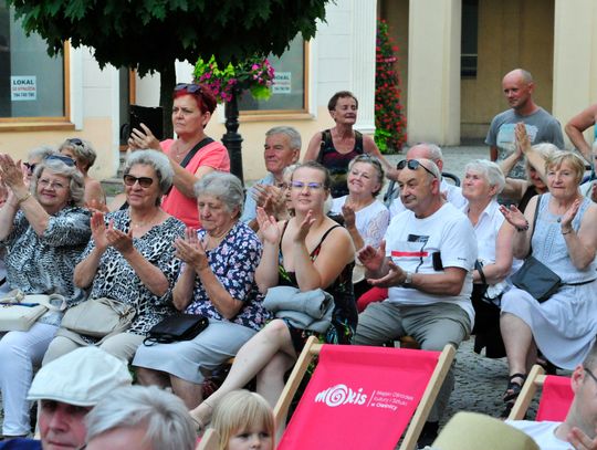 Rozpoczął się w Oleśnicy XXV Międzynarodowy Festiwal Folklorystyczny "Świat Pod Kyczerą"