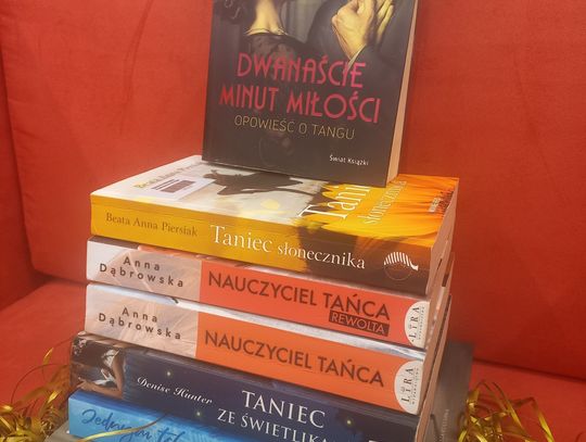 Roztańczone tytuły polecają się w ramach "Książki na sylwestrowy weekend"