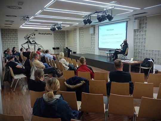 Rozwój seksualny nastolatka - o czym warto wiedzieć?