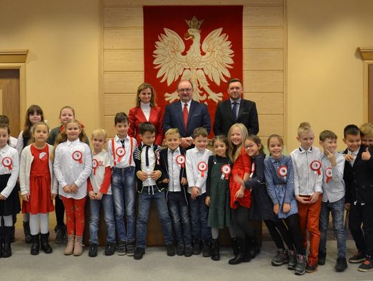 "Serce w plecaku" zaśpiewali w ratuszu