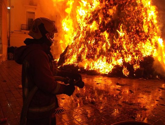 Seria tragicznych pożarów w całym kraju