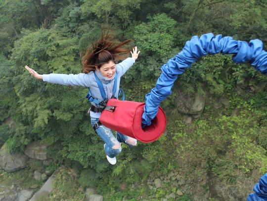 Skoki na bungee - bijemy rekord Polski w Oleśnicy!