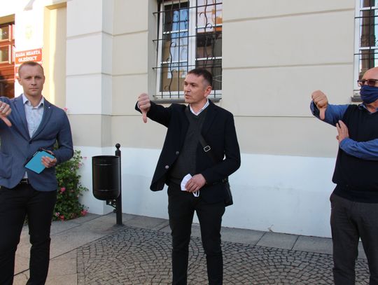 SLD oskarża: Jan Bronś zawarł "pakt z diabłem"!