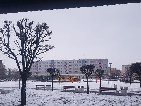 Śmiglowiec LPR lądował na placu Zwycięstwa w Oleśnicy [VIDEO]