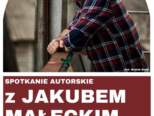 Spotkanie autorskie z Jakubem Małeckim w bibliotece w Oleśnicy 