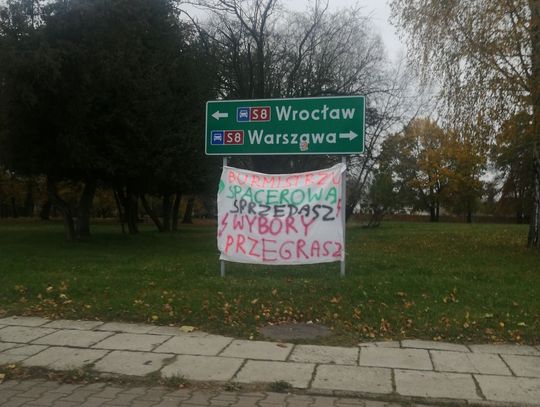 Sprzedaż gruntu na Spacerowej budzi emocje