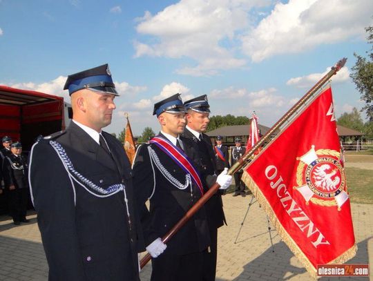 Strażacy pod sztandarem