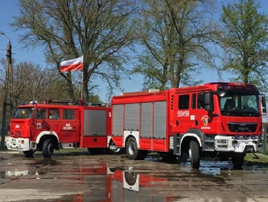 Strażacy ślą życzenia