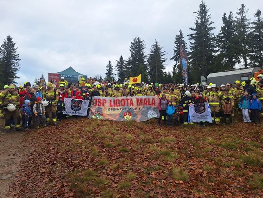 Strażacy z OSP Ligota Mała na Klimczoku dla Kazika Strażacy z OSP Ligota Mała na Klimczoku dla Kazika