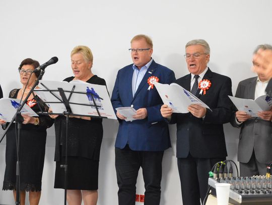 Świętowali międzypokoleniowo w Domu Senior+ w Oleśnicy